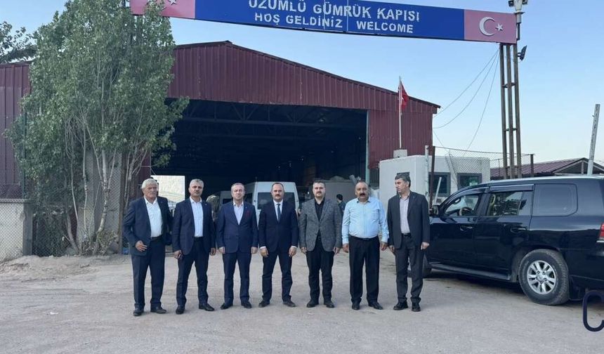 Başkan Kaya, Çukurca’da temaslarda bulundu