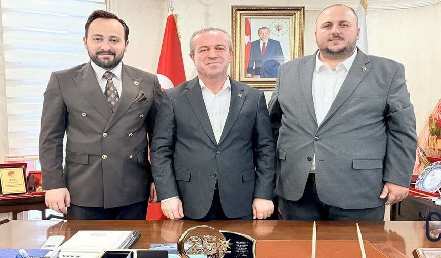 Başkan Zeydin Kaya, ÜniAK Bölge Koordinatörünü ağırladı