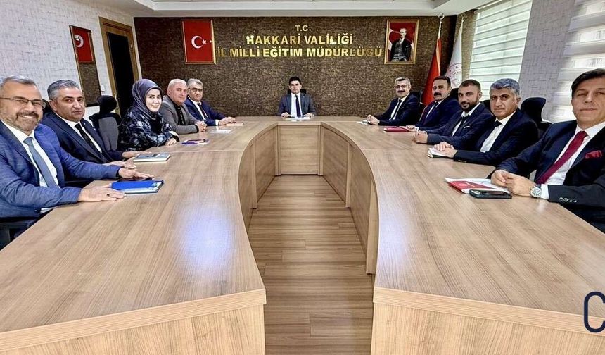 Milli Eğitim Müdürlüğünde haftalık değerlendirme toplantısı
