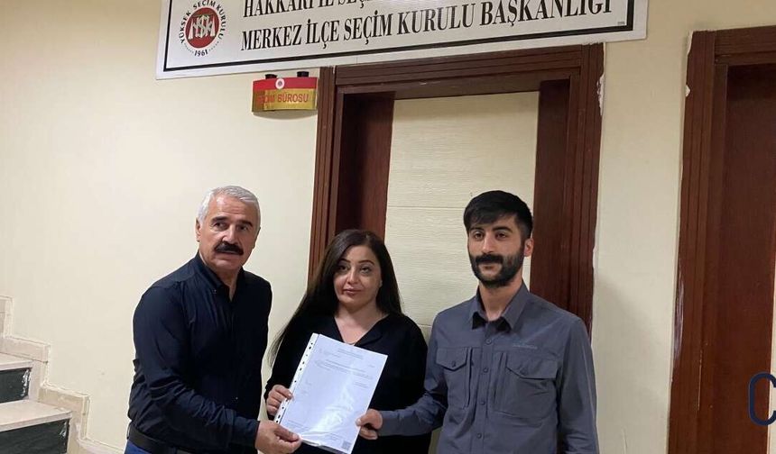 DBP Hakkâri İl Örgütü Yeni Yönetimi Mazbatasını Aldı