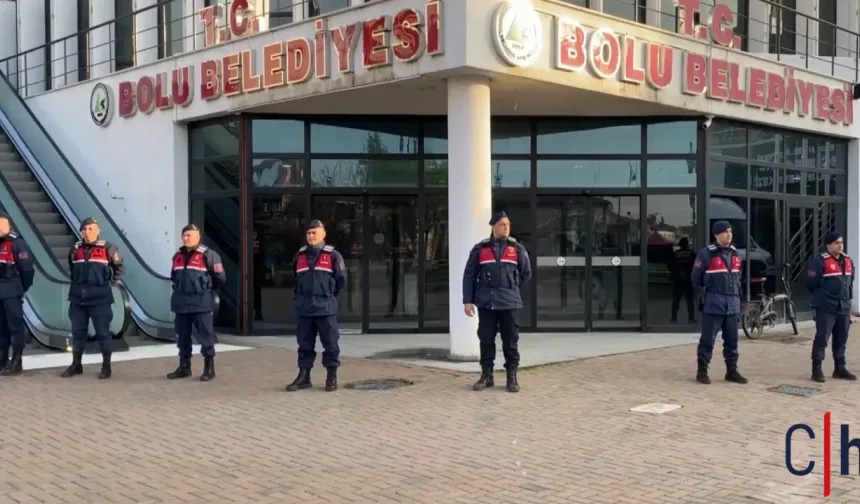 Bolu Belediyesi'ne operasyon: 22 kişi hakkında gözaltı kararı