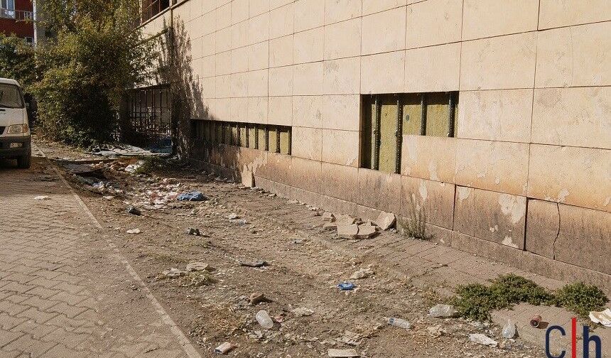Belediye Halk Pazarı’nda Bakımsızlık Tepkisi
