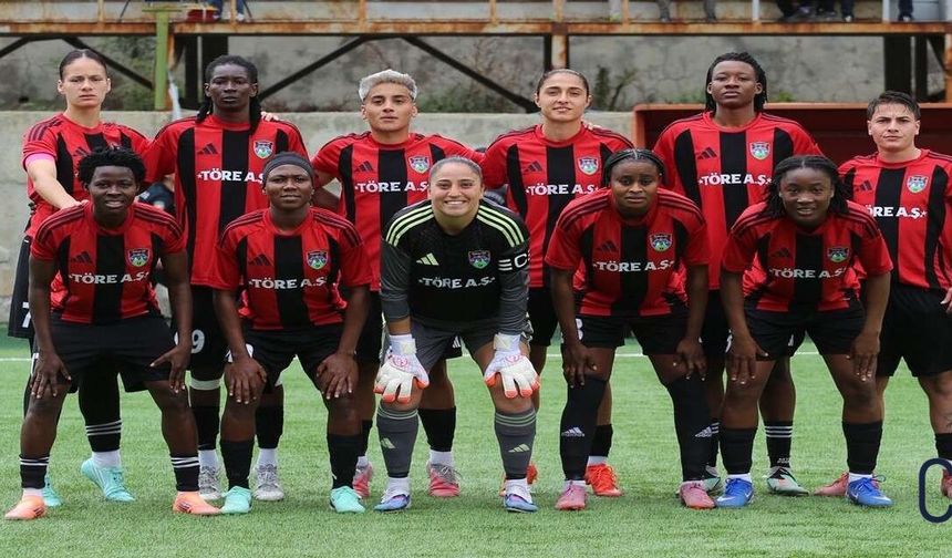 Kaymakam Hülür’den Yüksekova Spor’a tebrik mesajı