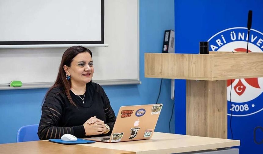 Hakkari Üniversitesi’nde TÜBİTAK projeleri eğitimi