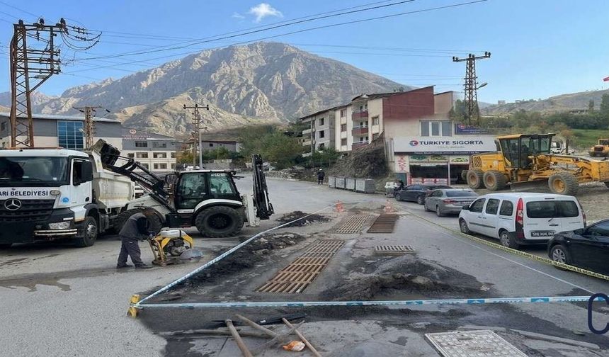Hakkari belediyesinde hizmet atağı devam ediyor