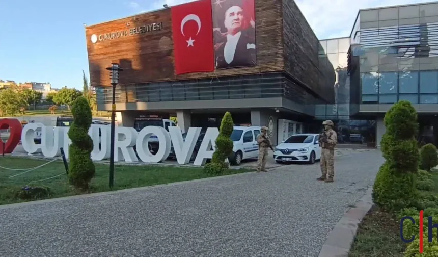 Çukurova Belediyesi'ne operasyon: Çok sayıda gözaltı
