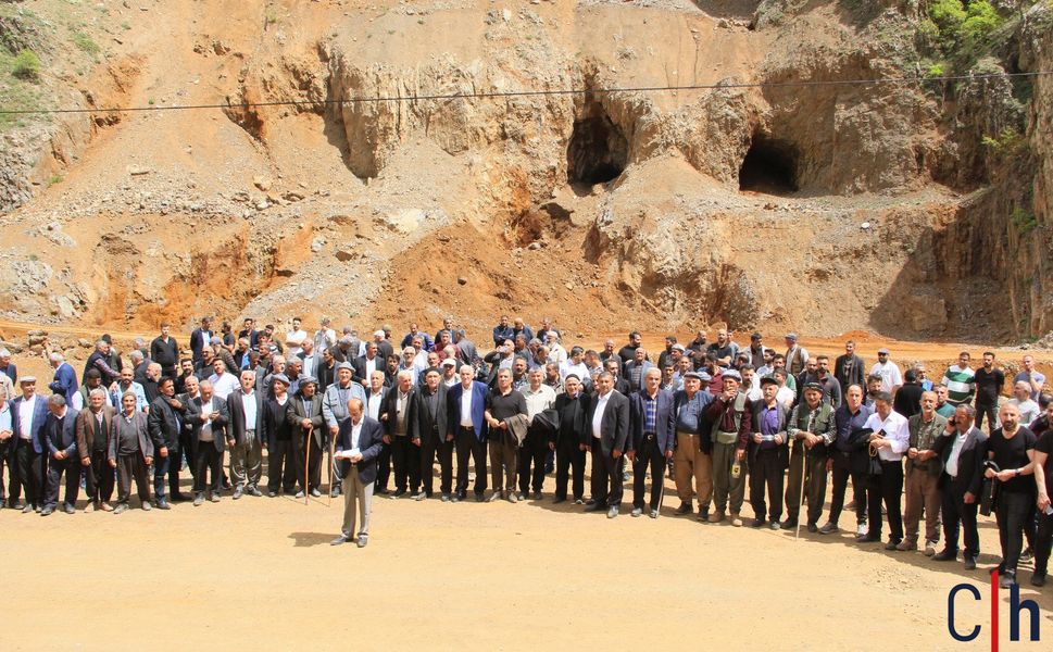 Hakkari’nin Kavaklı Köyü Sakinleri “Madenlere” Karşı Eylem Başlattı