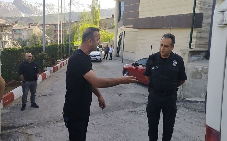 Hakkari’de kargo şoförü gözaltına alındı