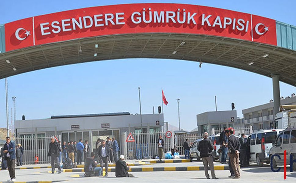 Hakkari’de kaçakçılık organizasyonuna darbe: Biri polis 4 tutuklama