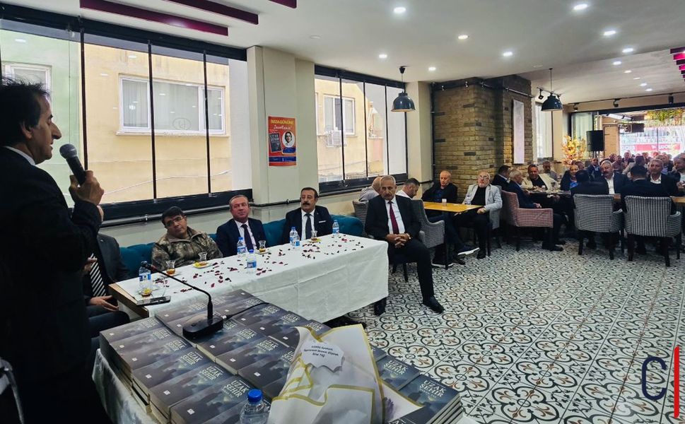 Hakan Taş’ın “Uzak Şehir” İsimli Kitabına Yoğun İlgi