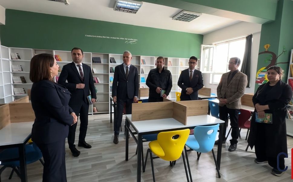 12 Yaşındaki Eslem’in İsmi Okul Kütüphanesinde Ölümsüzleşti