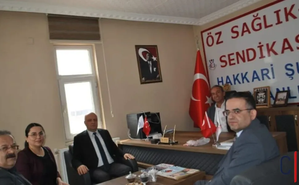 Hakkari’de 1 Mayıs Anlamlı Buluşma: Sendika ve Kamu Kurumları Bir Araya Geldi