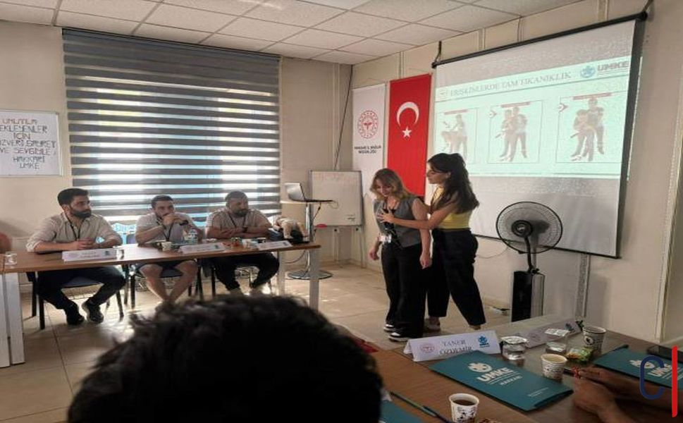 Hakkari’de UMKE Temel Eğitimi Başarıyla Tamamlandı
