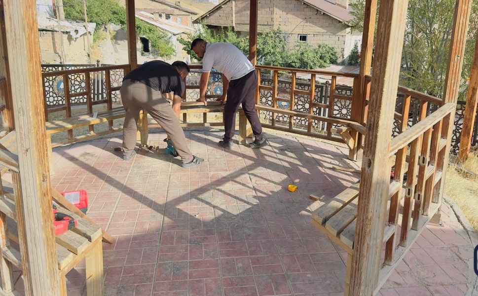 Hakkari’de Tahrip Edilen Şehit Çetin Deniz Parkı Yeniden Onarıldı