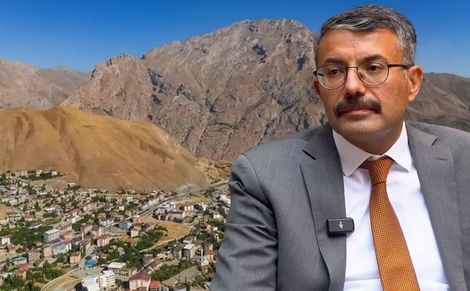 Hakkari Valisi Ali Çelik’ten YKS’ye Girecek Öğrencilere Müjde