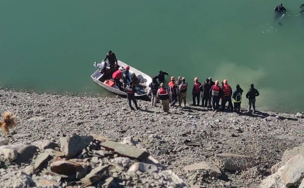 Baraja Uçan Aracın Güvenlik Kamerası Görüntüleri Ortaya Çıktı