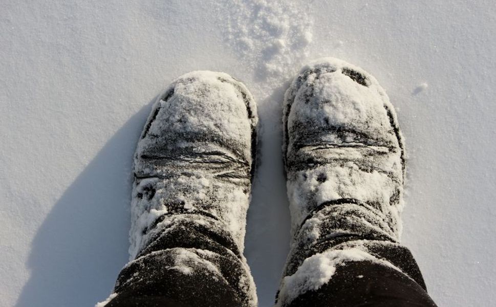 - 20 Dereceye Kadar Etkili, Kışın Ayaklarınızı Sıcak Tutmanın Pratik Yolu