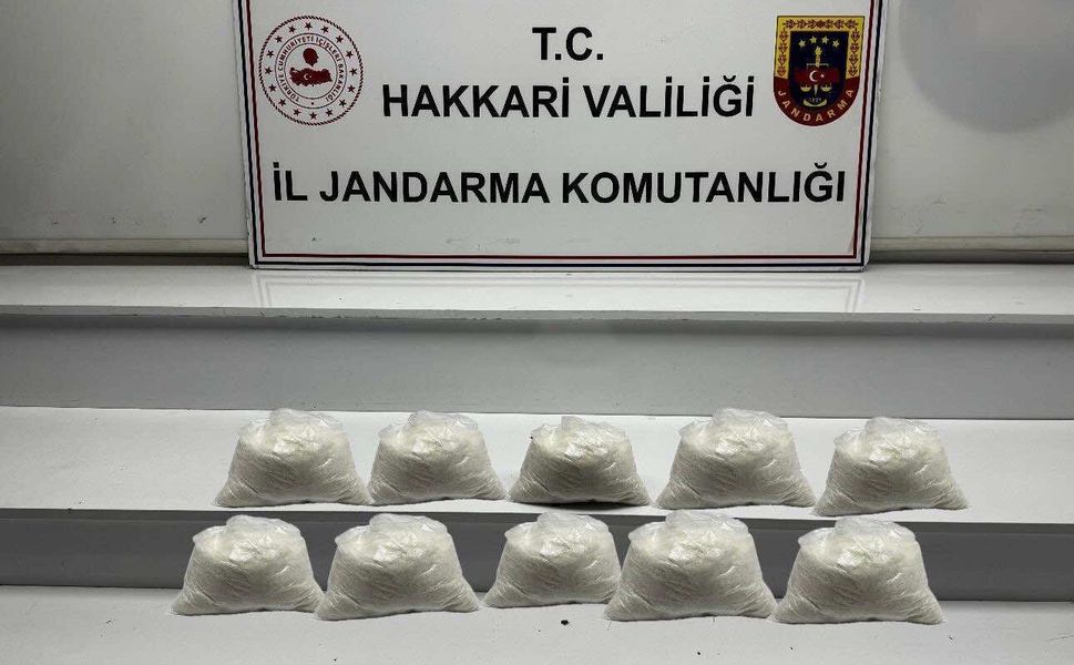 Hakkari’de Uyuşturucu Operasyonu: 2 Kişi Suç Üstü Yakalandı