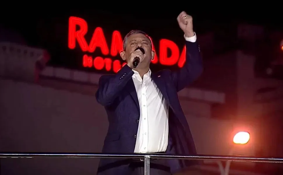 Özgür Özel’den Sert Mesajlar: “Asgari Ücret 39 Bin Lira Olmak Zorunda”