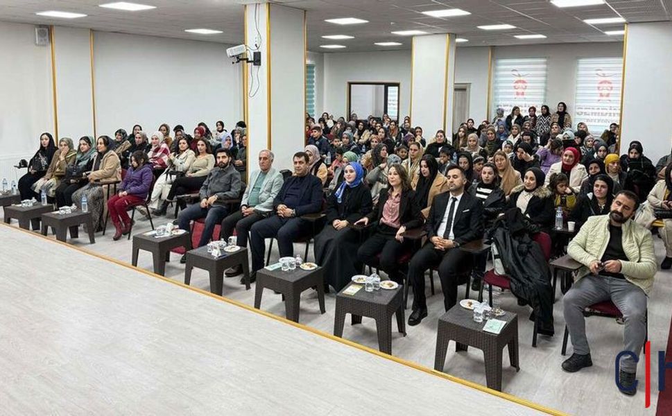 Kadınlara Yönelik Bağımlılıkla Mücadele Eğitimi Düzenlendi