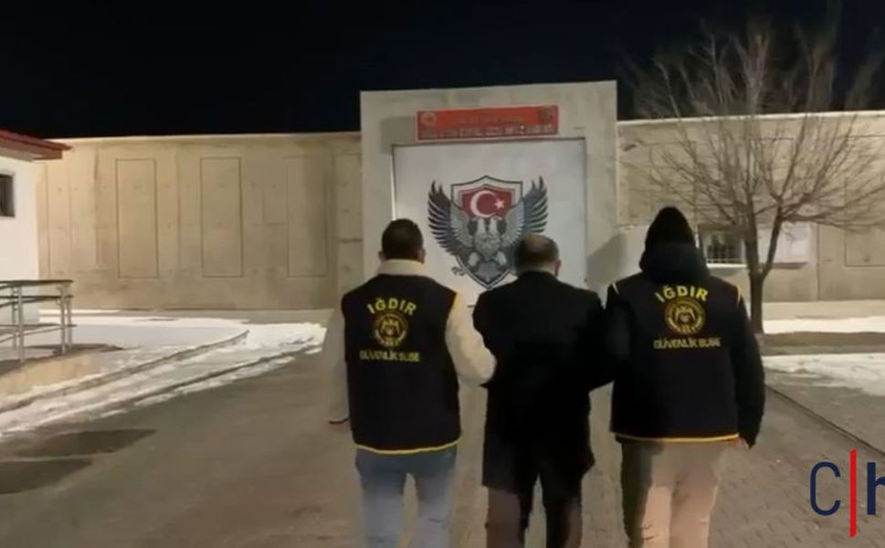 İzinsiz Yürüyüş Sonrası Gözaltılar: DEM Parti İl Başkanı Tutuklandı