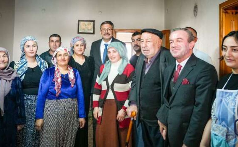 Vali Ali Çelik: “Vatandaşın Talebi Önceliğimizdir”