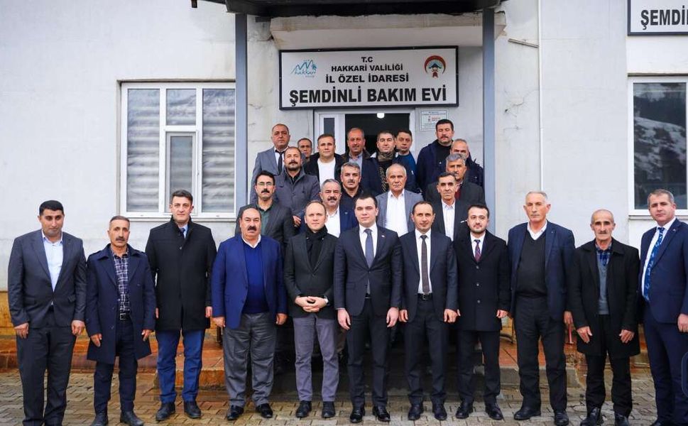 Şemdinli’de Muhtarlarla Koordinasyon Toplantısı Düzenlendi