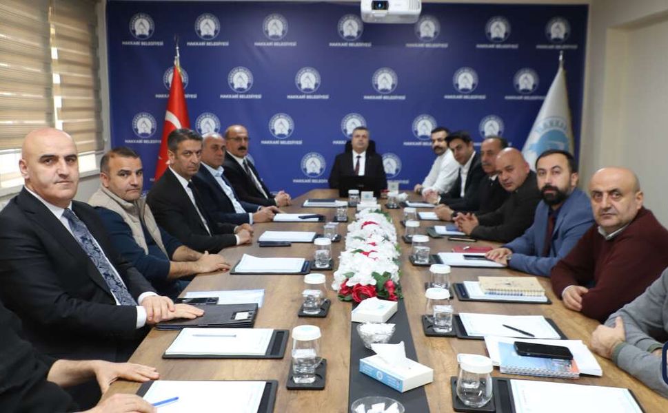 Hakkari Belediye Başkanı Hikmet Yaşar: Toplu Taşıma Saatleri Değişti!