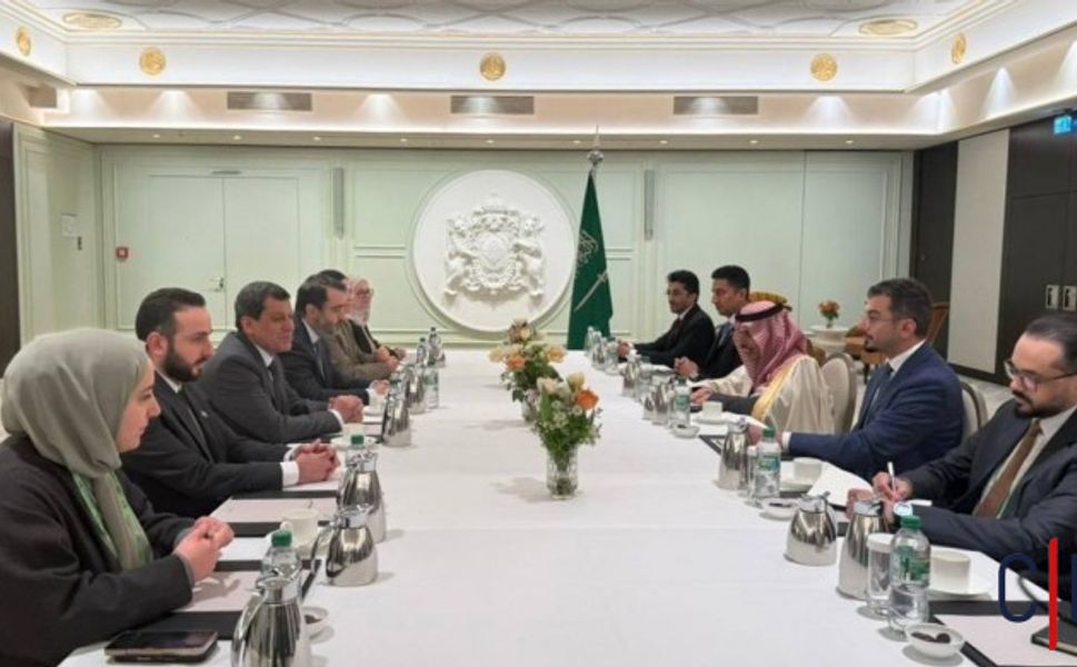 Münih'te diplomasi trafiği: Suudi heyeti ile görüşme