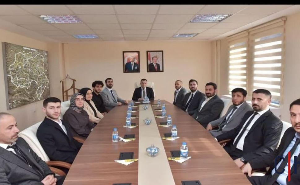 TÜGVA Hakkari’den Vali Yardımcısı Cüneyt Zor’a Ziyaret