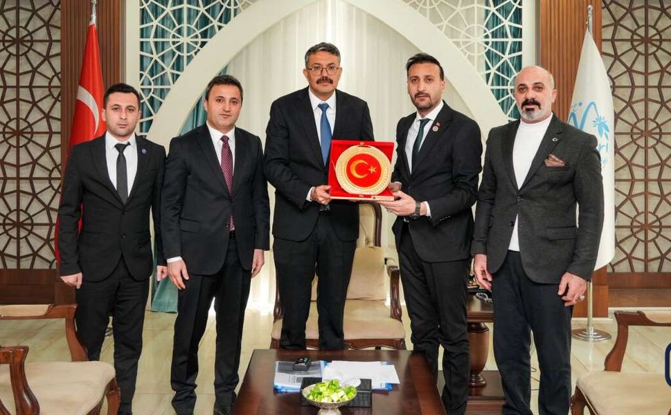 EMŞAV Heyetinden Hakkâri Valisi Ali Çelik’e Ziyaret