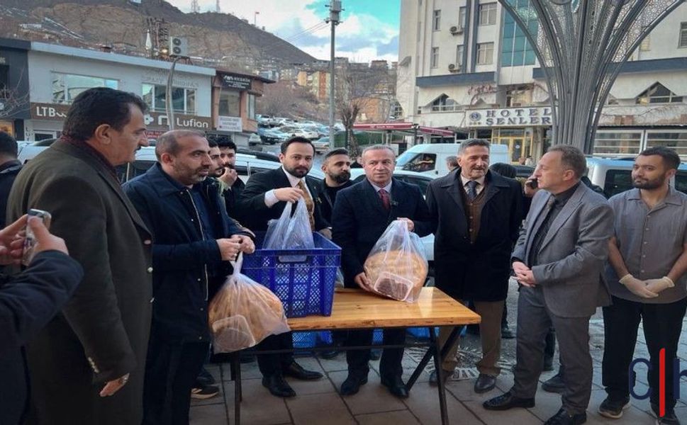 Hakkari AK Parti’den Vatandaşlara Ramazan İkramı