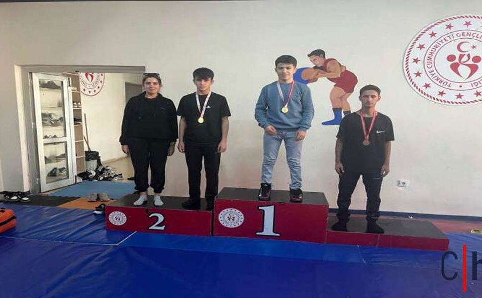 Durğun Türkiye Üçüncüsü Oldu, Bronz Madalyayı Hakkâri’ye Getirdi