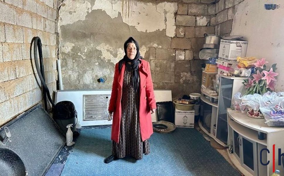 Hakkari'de 20 Yıldır Çatısız Evde Yaşıyorlar: Engelli Aile Yardım Bekliyor
