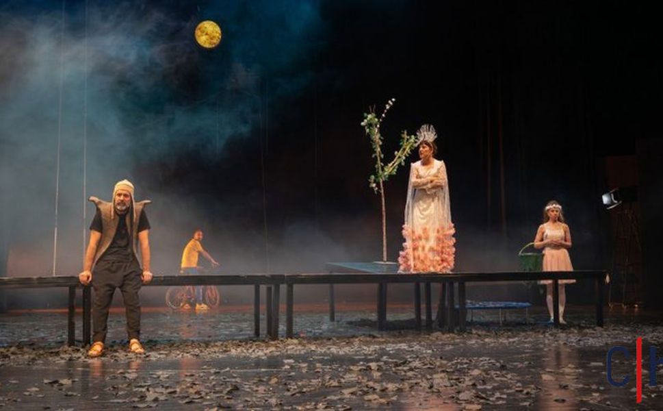 Bir Yaz Gecesi Rüyası, Kürtçe Rüya Olarak Sahnede