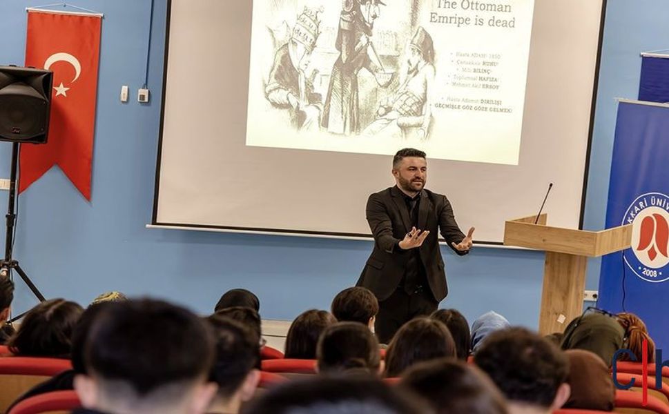 Hakkari Üniversitesi’nde Çanakkale Destanı Anlatıldı