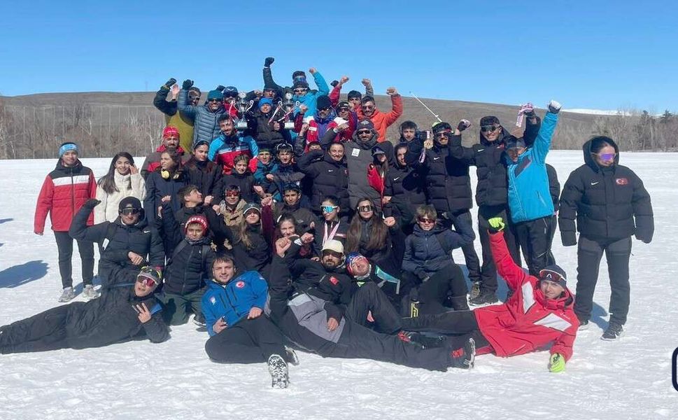 Hakkârili Sporculardan Erzurum’da Büyük Zafer: Türkiye Şampiyonu Oldular