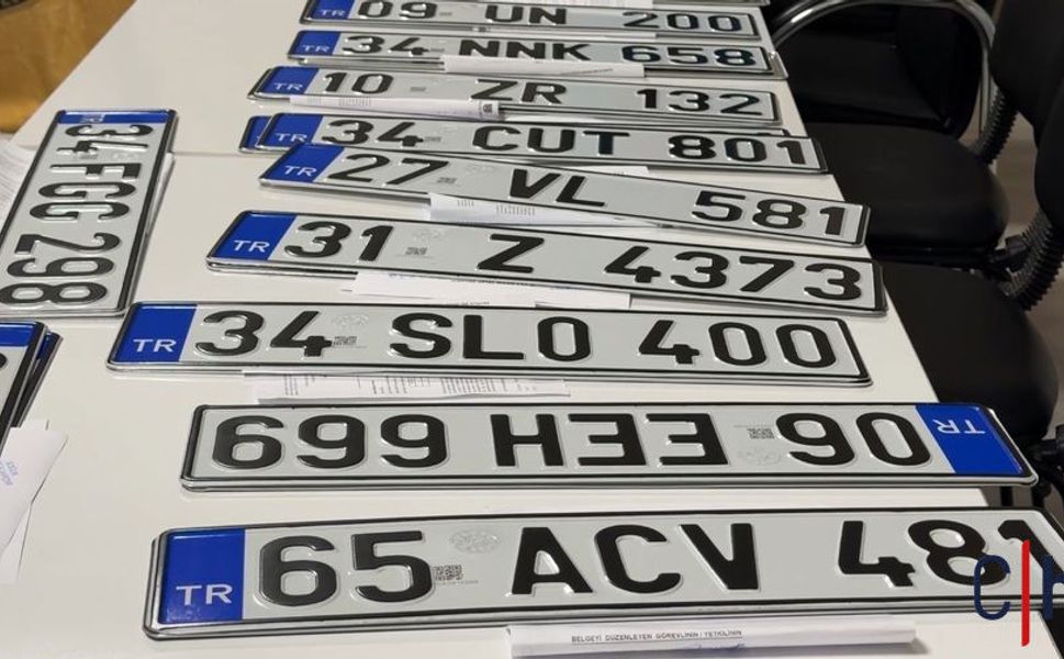 Hakkari'de APP Plakalar Tarih Oluyor: Yeni Plakalar 10 Dakikada Teslim