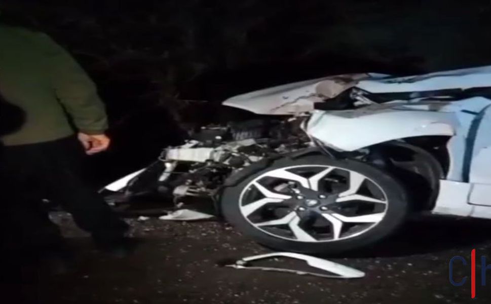 Hakkâri’de Trafik Kazası: Tır ile Otomobil Çarpıştı, 2 Yaralı