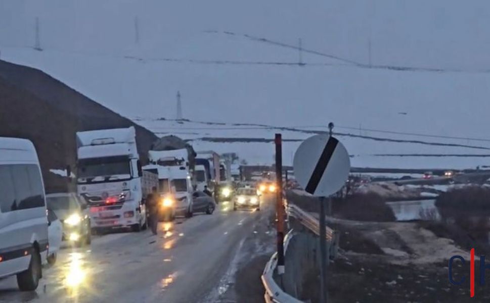 Van-Yüksekova Yolunda Heyelan Önlemi: Gece Saatlerinde Trafiğe Kapatılacak