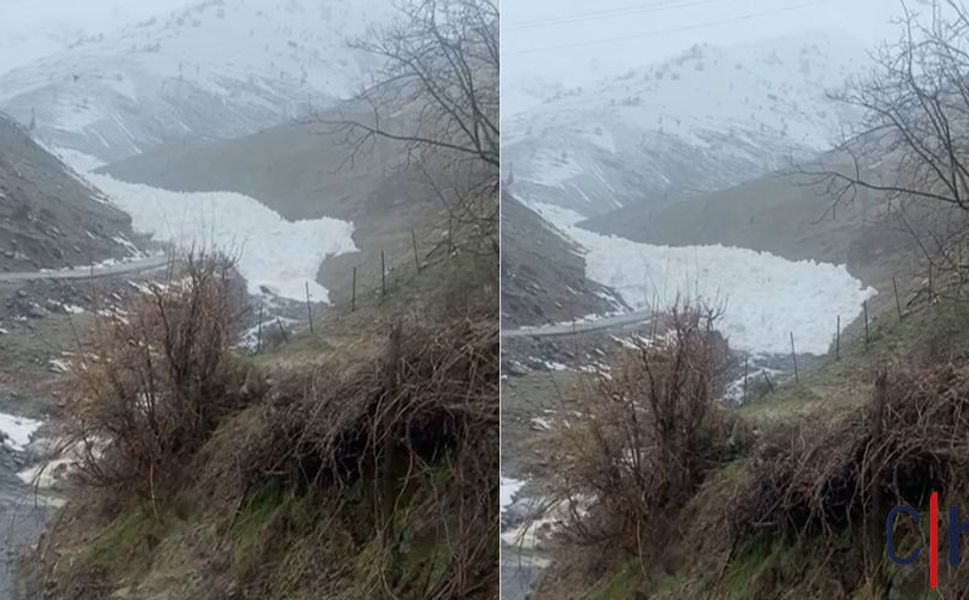 Hakkâri Akkaya Köyünde Çığ Paniği: O Anlar Cep Telefonu Kamerasına Yansıdı