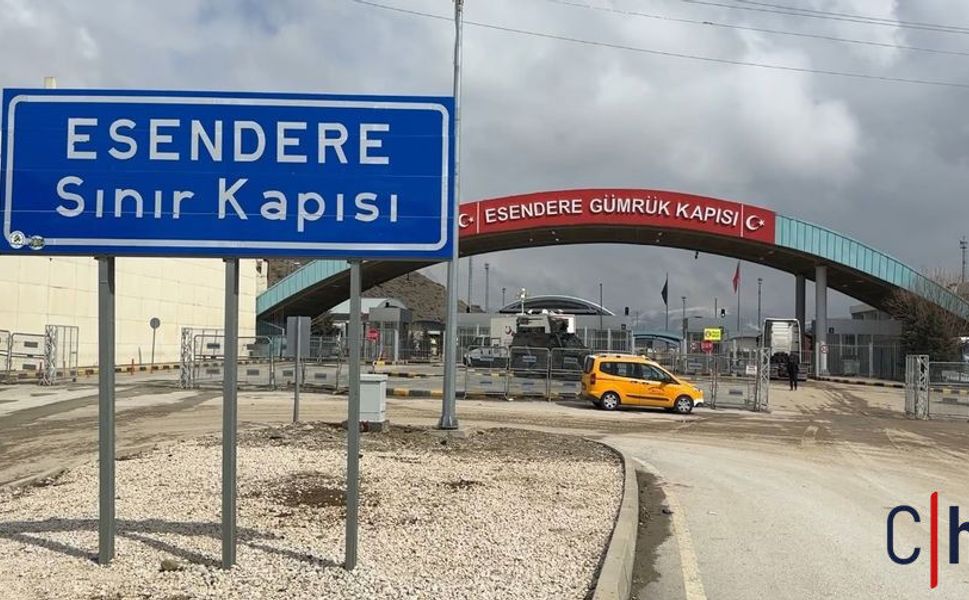 Yüksekova Esendere Sınır Kapısı’nda Bayram Sessizliği: Geçişlere Kısıtlama