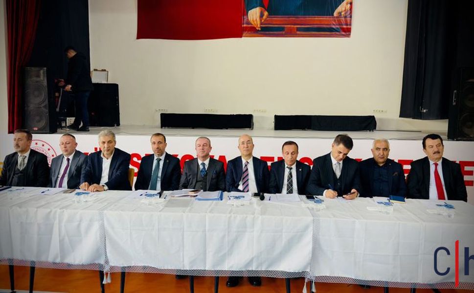 Hakkari’de Tapu Müjdesi: Yüzlerce Vatandaş Tapusuna Kavuşuyor