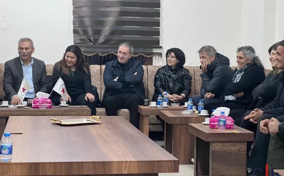 Kürt Siyasetçiler Salih Müslim’in Cenazesi İçin Kobani’de: DEM Parti Heyeti Taziyede