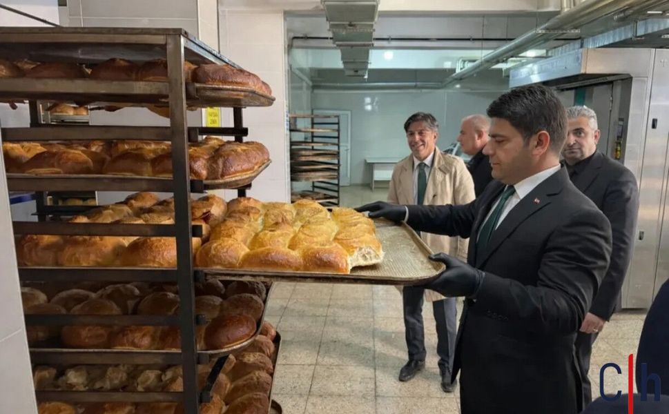 Hakkari’de Okulda Hem Öğreniyorlar Hem Üretiyorlar