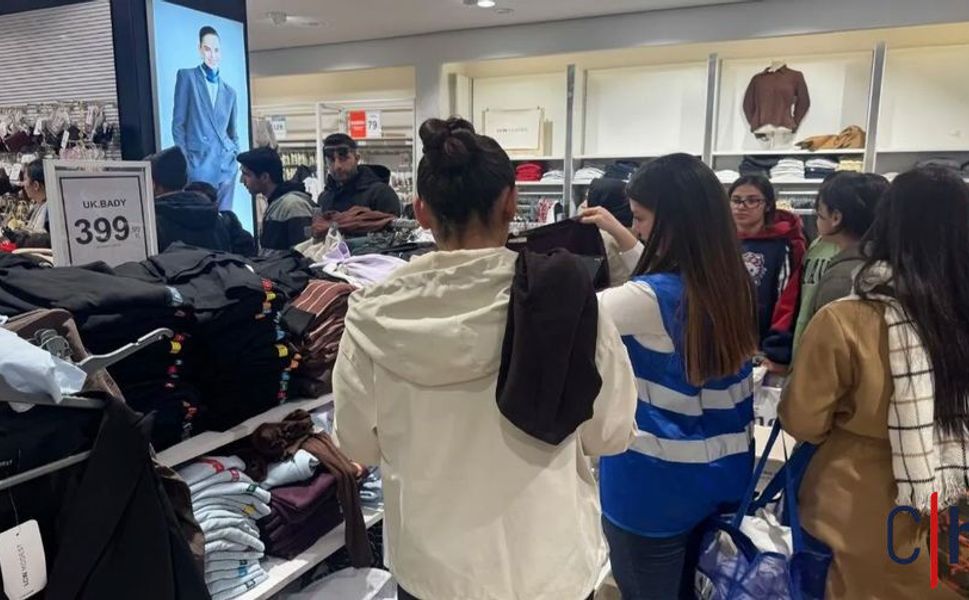 Hakkari'de Yetim Ailelere Bayram Öncesi Destek