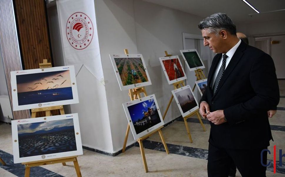 Hakkâri’de Doğa, Tarım ve İnsan Temalı Fotoğraflar Sergilendi