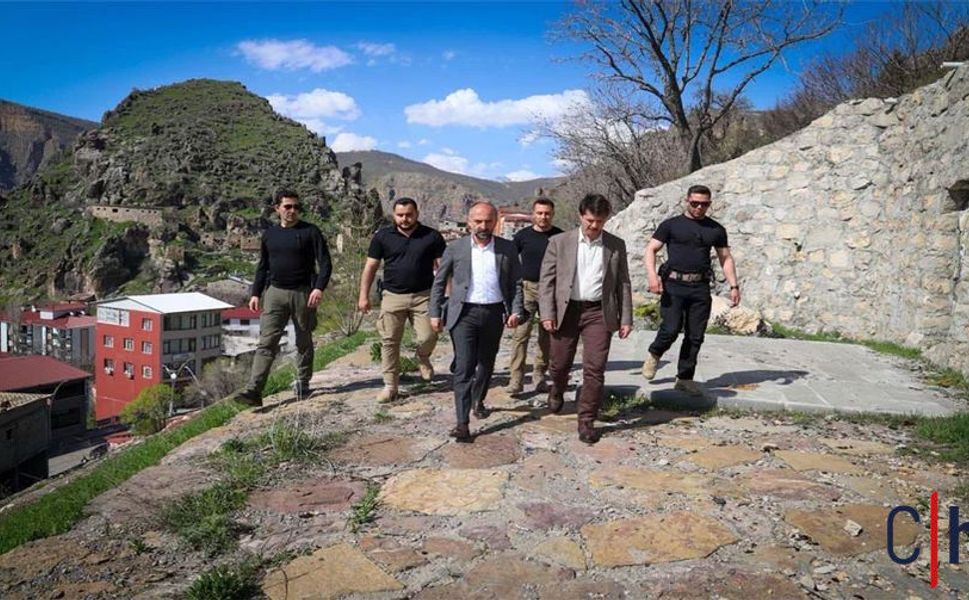 Çukurca’da yeni sosyal alan ve park projeleri için sahada inceleme