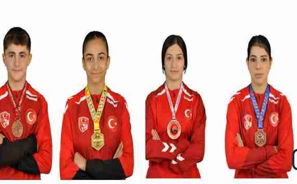 Hakkarili Güreşçiler Milli Formayla Uluslararası Arenaya Çıkıyor