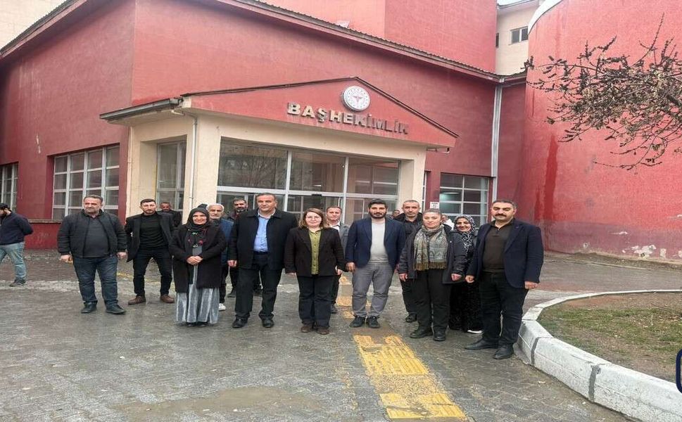 DEM Parti Hakkari Devlet Hastanesi’nde Ziyaret